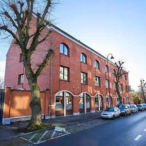 Hi Brussels Generation Europe Hostel Sint-Jans-Molenbeek